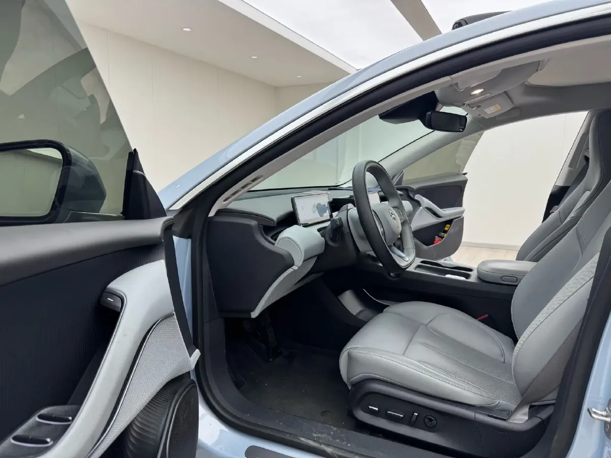 2022 JunTian HeiWuShi Youth 2.0T 203HP L4 6AT,autocango,china used car exporter,china ev exporter,chinese used car exporter,chinese used ev exporter