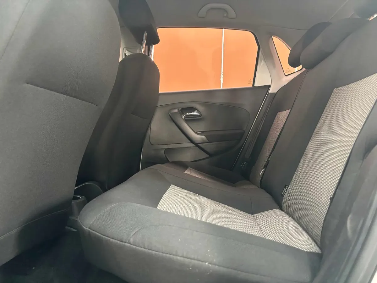 2016 Volkswagen Polo 1.4L 90HP L4 5MT,autocango,china used car exporter,china ev exporter,chinese used car exporter,chinese used ev exporter