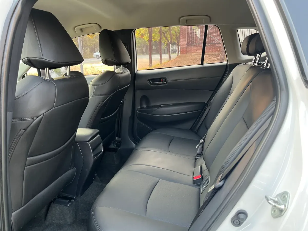 2023 Toyota Corolla Cross 2.0L 171HP L4 CVT,autocango,china used car exporter,china ev exporter,chinese used car exporter,chinese used ev exporter