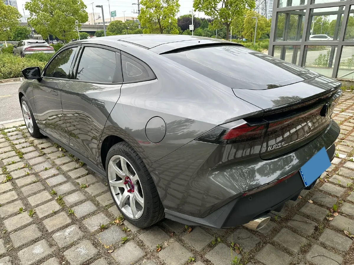 2023 ChangAn UNI-V 1.5T 188HP L4 7DCT,autocango,china used car exporter,china ev exporter,chinese used car exporter,chinese used ev exporter