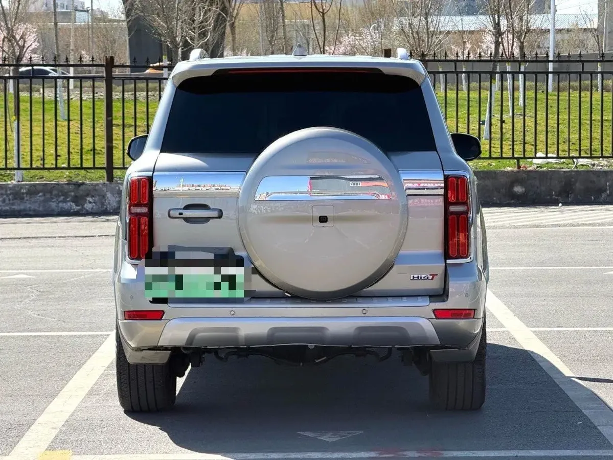 2024 Tank 500 2.0T 252HP L4 9AT PHEV 37.1/36.7KWH,autocango,china used car exporter,china ev exporter,chinese used car exporter,chinese used ev exporter