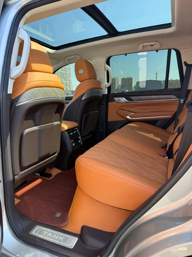 2024 Tank 500 2.0T 252HP L4 9AT PHEV 37.1/36.7KWH,autocango,china used car exporter,china ev exporter,chinese used car exporter,chinese used ev exporter