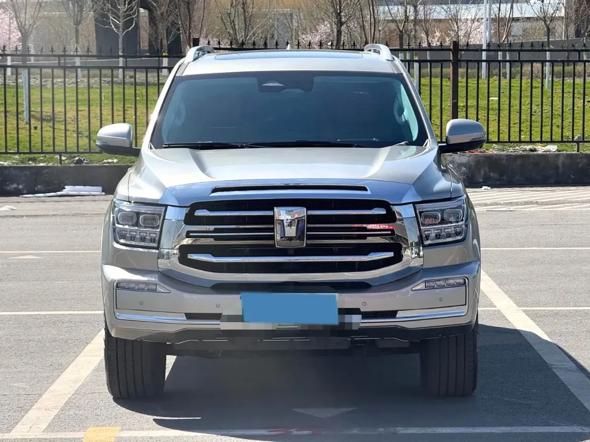 2024 Tank 500 2.0T 252HP L4 9AT PHEV 37.1/36.7KWH,autocango,china used car exporter,china ev exporter,chinese used car exporter,chinese used ev exporter