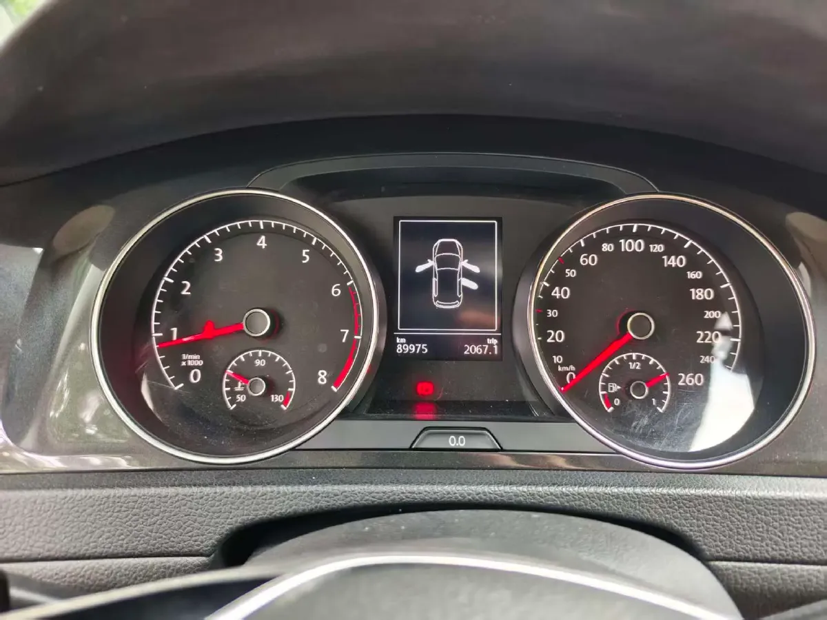2018 Volkswagen Golf 1.6L 110HP L4 6AT,autocango,china used car exporter,china ev exporter,chinese used car exporter,chinese used ev exporter