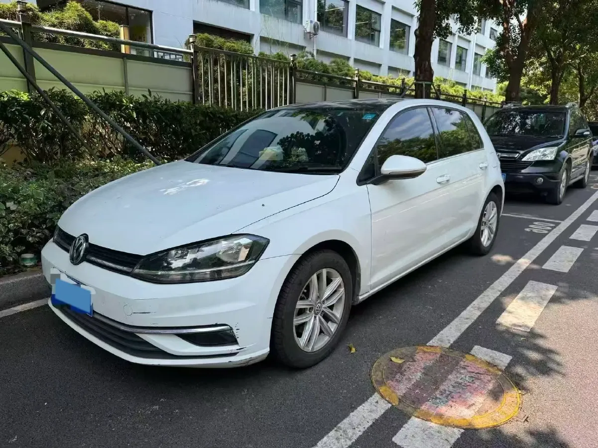 2018 Volkswagen Golf 1.6L 110HP L4 6AT,autocango,china used car exporter,china ev exporter,chinese used car exporter,chinese used ev exporter