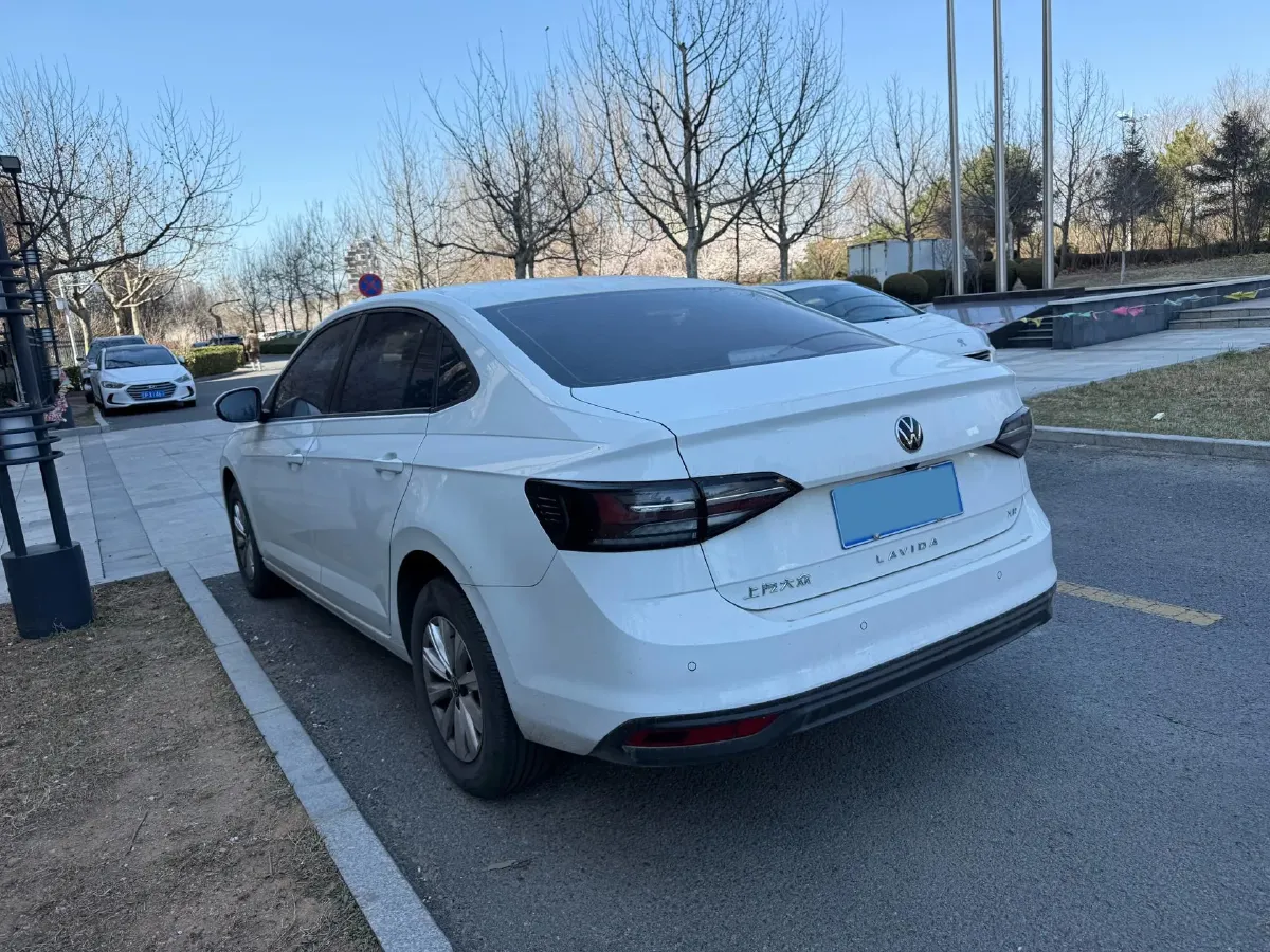2025 Volkswagen Lavida 1.5L 110HP L4 6AT,autocango,china used car exporter,china ev exporter,chinese used car exporter,chinese used ev exporter