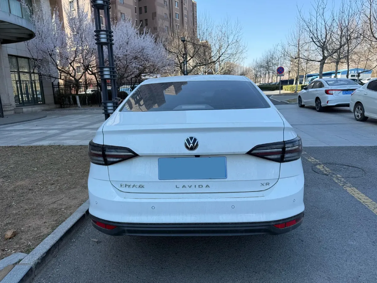 2025 Volkswagen Lavida 1.5L 110HP L4 6AT,autocango,china used car exporter,china ev exporter,chinese used car exporter,chinese used ev exporter