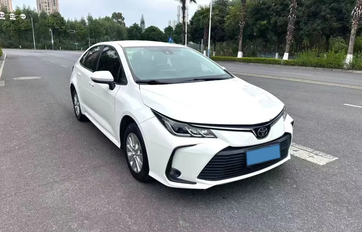 2022 Toyota Corolla 1.2T 116HP L4 CVT,autocango,china used car exporter,china ev exporter,chinese used car exporter,chinese used ev exporter