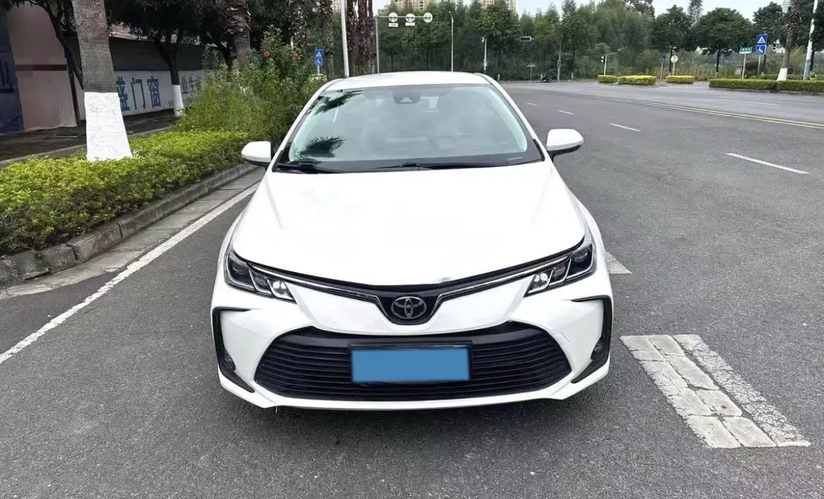 2022 Toyota Corolla 1.2T 116HP L4 CVT,autocango,china used car exporter,china ev exporter,chinese used car exporter,chinese used ev exporter