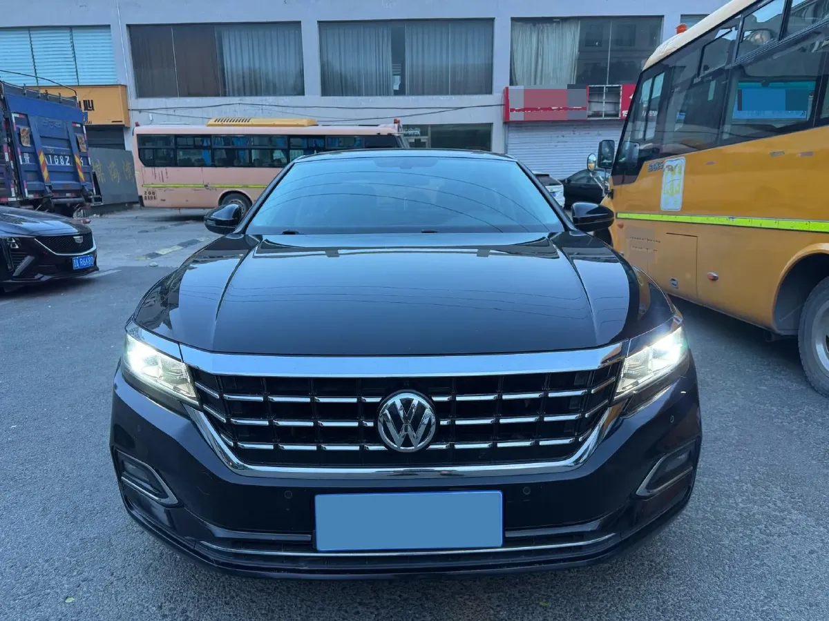 2019 Skoda Kodiak 2.0T 186HP L4 7DCT,autocango,china used car exporter,china ev exporter,chinese used car exporter,chinese used ev exporter