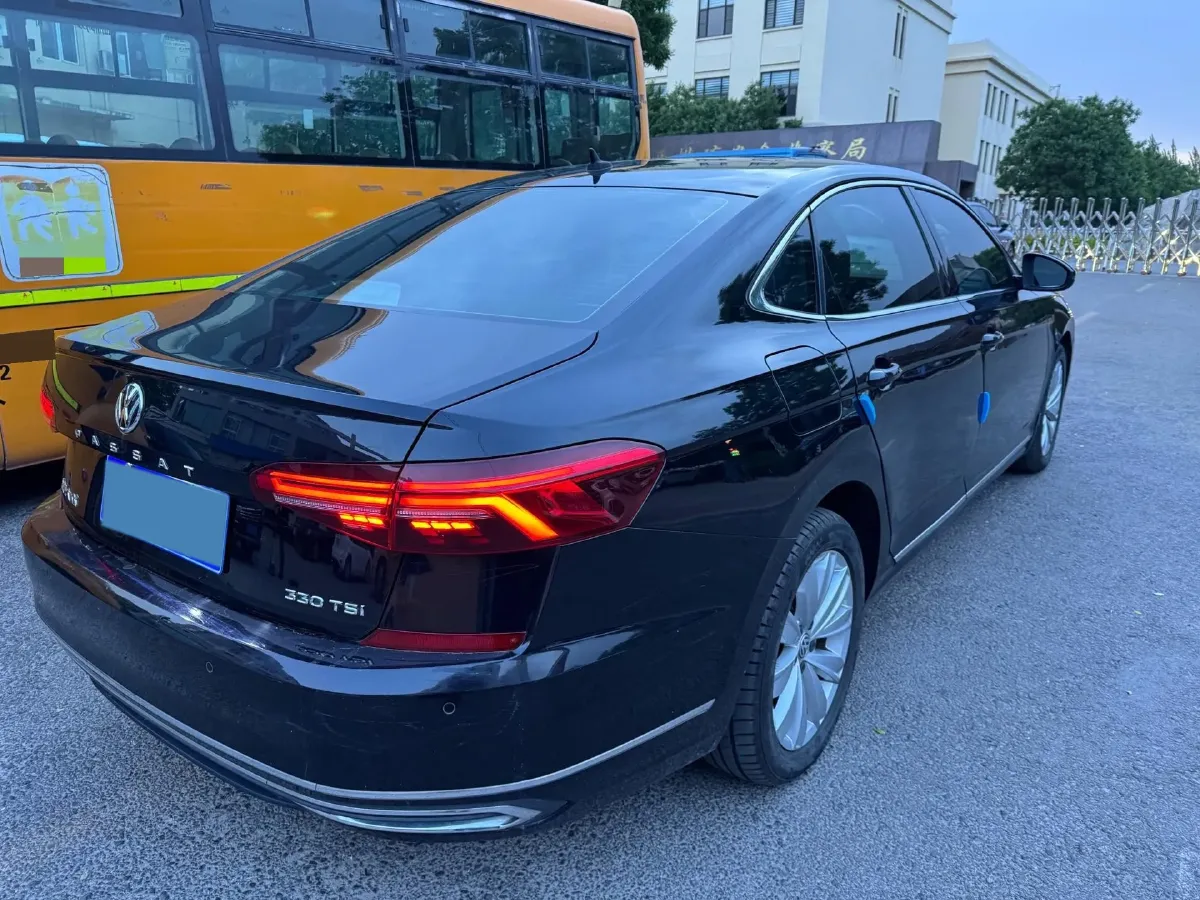 2019 Skoda Kodiak 2.0T 186HP L4 7DCT,autocango,china used car exporter,china ev exporter,chinese used car exporter,chinese used ev exporter
