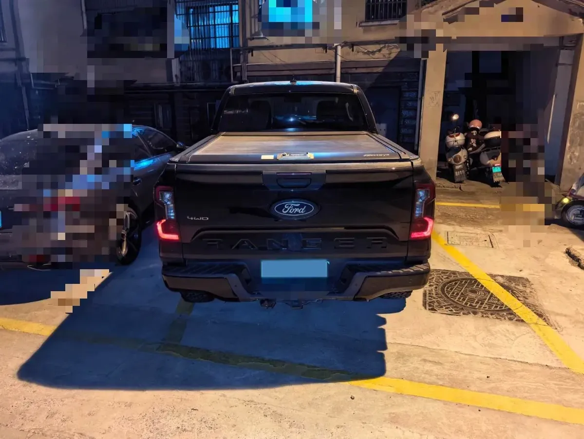 2023 Ford Ranger 2.3T 258HP L4 8AT,autocango,china used car exporter,china ev exporter,chinese used car exporter,chinese used ev exporter