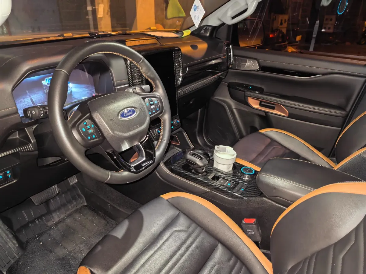 2023 Ford Ranger 2.3T 258HP L4 8AT,autocango,china used car exporter,china ev exporter,chinese used car exporter,chinese used ev exporter