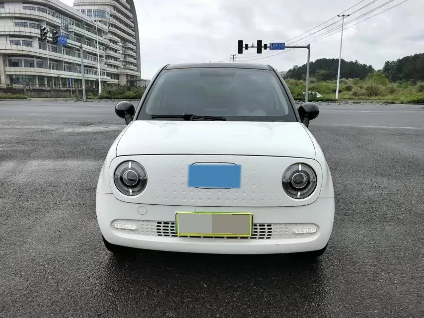 2019 Roewe Ei5 BEV 52.5KWH,autocango,china used car exporter,china ev exporter,chinese used car exporter,chinese used ev exporter