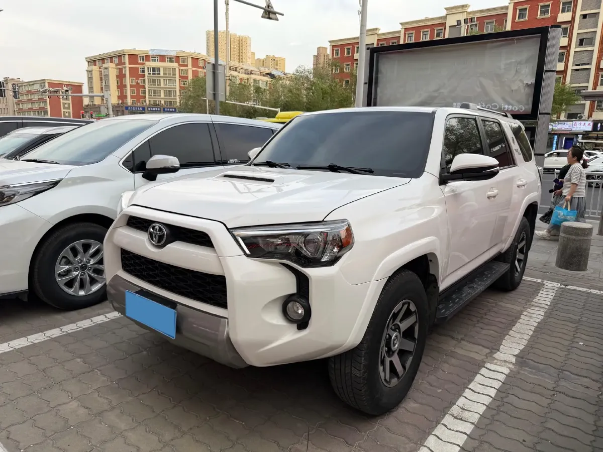 2020 Toyota Highlander 3.5L 299HP V6 8AT,autocango,china used car exporter,china ev exporter,chinese used car exporter,chinese used ev exporter
