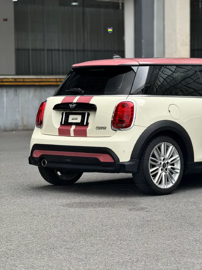 2022 MINI MINI 1.5T 136HP L3 7DCT,autocango,china used car exporter,china ev exporter,chinese used car exporter,chinese used ev exporter