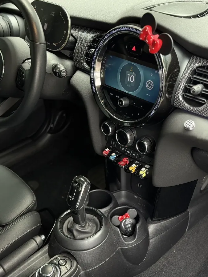 2022 MINI MINI 1.5T 136HP L3 7DCT,autocango,china used car exporter,china ev exporter,chinese used car exporter,chinese used ev exporter