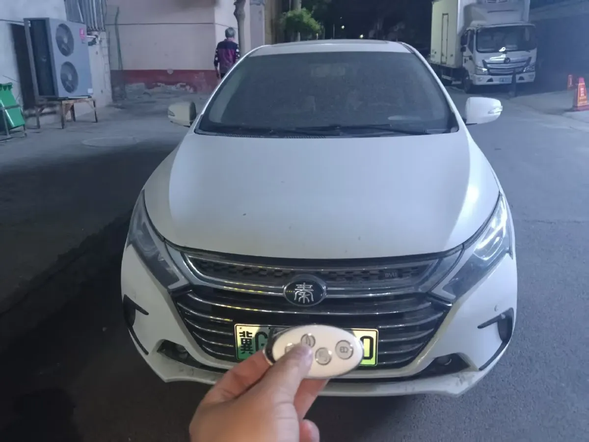 2017 BYD Qin 1.5T 154HP L4 6DCT PHEV 15.2KWH,autocango,china used car exporter,china ev exporter,chinese used car exporter,chinese used ev exporter