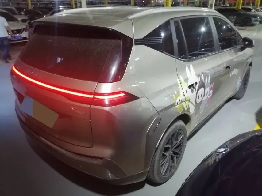 2024 Leapmotor C11 1.5L 95HP L4 REEV 43.74KWH,autocango,china used car exporter,china ev exporter,chinese used car exporter,chinese used ev exporter