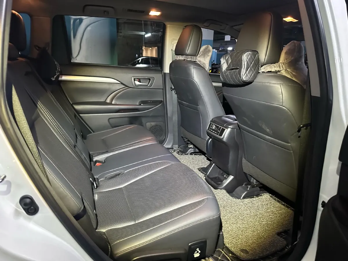 2019 Mazda CX-8 2.5L 192HP L4 6AT,autocango,china used car exporter,china ev exporter,chinese used car exporter,chinese used ev exporter