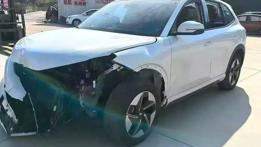2024 LanDian E5 1.5L 110HP L4 E-CVT PHEV 17.52KWH,autocango,china used car exporter,china ev exporter,chinese used car exporter,chinese used ev exporter