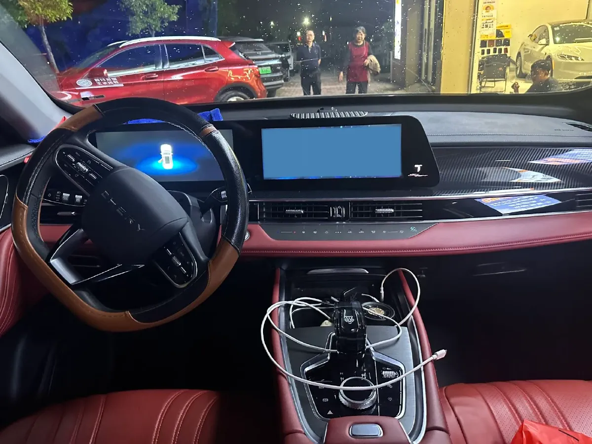 2023 Chery Tiggo 7 Plus 1.6T 197HP L4 7DCT,autocango,china used car exporter,china ev exporter,chinese used car exporter,chinese used ev exporter