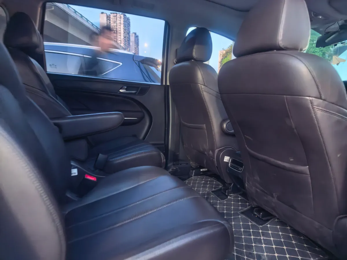 2021 GAC Trumpchi M6 1.5T 169HP L4 7DCT,autocango,china used car exporter,china ev exporter,chinese used car exporter,chinese used ev exporter