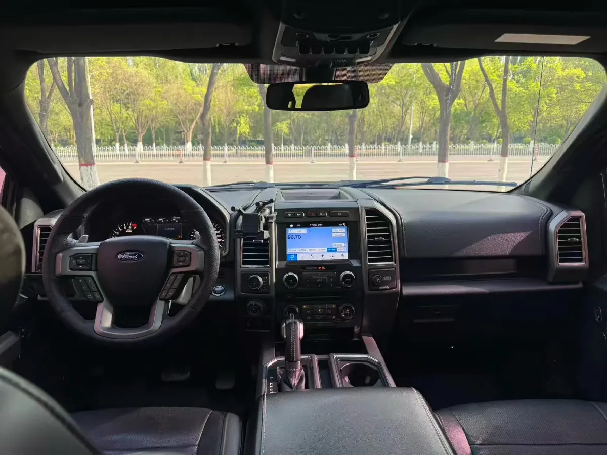 2017 Ford F-150 3.5T 422HP V6 10AT,autocango,china used car exporter,china ev exporter,chinese used car exporter,chinese used ev exporter