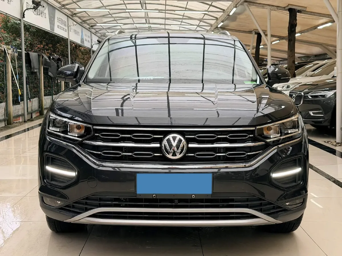 2021 Volkswagen Tayron 2.0T 186HP L4 7DCT,autocango,china used car exporter,china ev exporter,chinese used car exporter,chinese used ev exporter