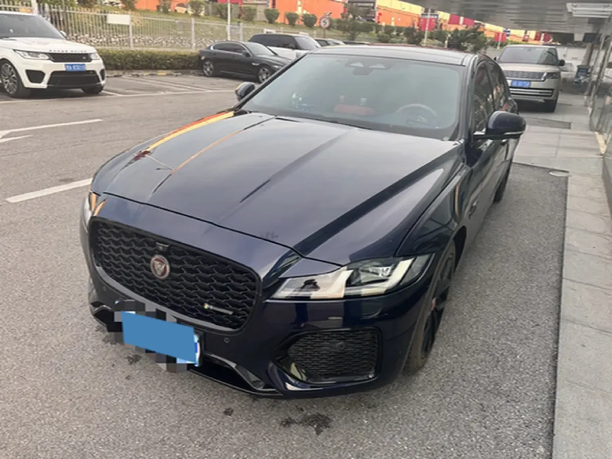 2021 Jaguar XFL 2.0T 250HP L4 8AT,autocango,china used car exporter,china ev exporter,chinese used car exporter,chinese used ev exporter