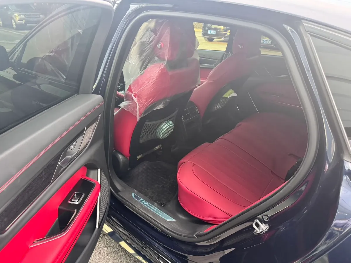 2021 Jaguar XFL 2.0T 250HP L4 8AT,autocango,china used car exporter,china ev exporter,chinese used car exporter,chinese used ev exporter