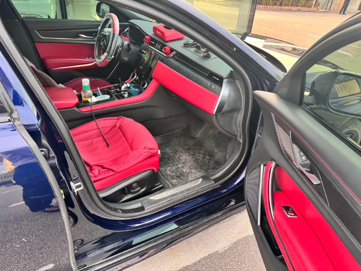 2021 Jaguar XFL 2.0T 250HP L4 8AT,autocango,china used car exporter,china ev exporter,chinese used car exporter,chinese used ev exporter