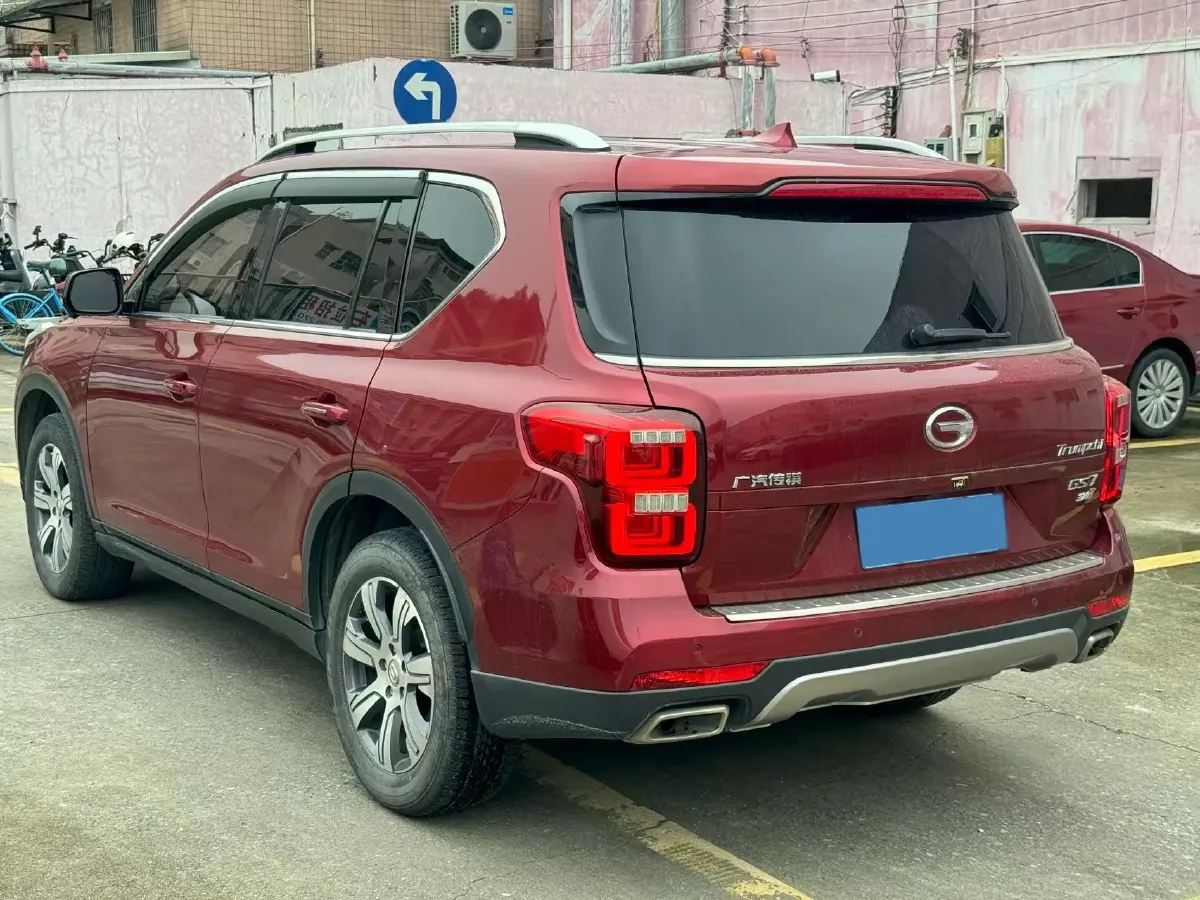 2017 GAC Trumpchi GS7 2.0T 201HP L4 6AT,autocango,china used car exporter,china ev exporter,chinese used car exporter,chinese used ev exporter