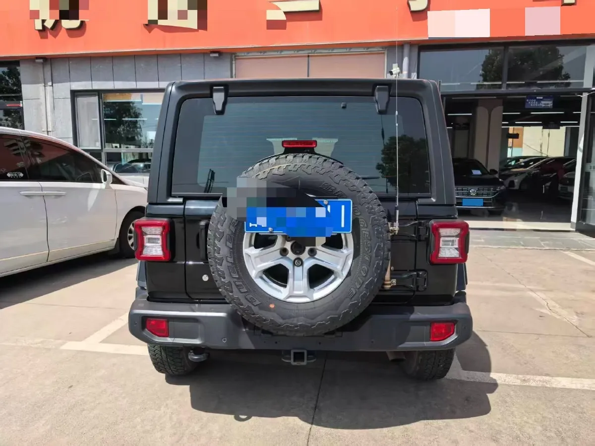 2019 Jeep Wrangler 2.0T 266HP L4 8AT,autocango,china used car exporter,china ev exporter,chinese used car exporter,chinese used ev exporter