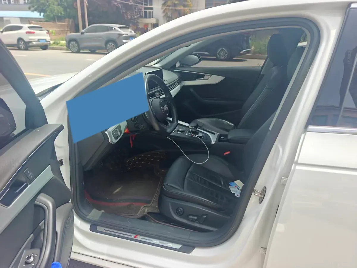 2019 Audi A4L 2.0T 190HP L4 7DCT,autocango,china used car exporter,china ev exporter,chinese used car exporter,chinese used ev exporter