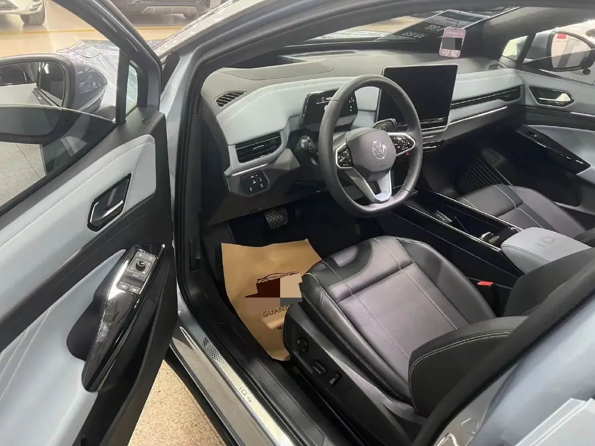 2025 Volkswagen ID.4 X BEV 52.8KWH,autocango,china used car exporter,china ev exporter,chinese used car exporter,chinese used ev exporter