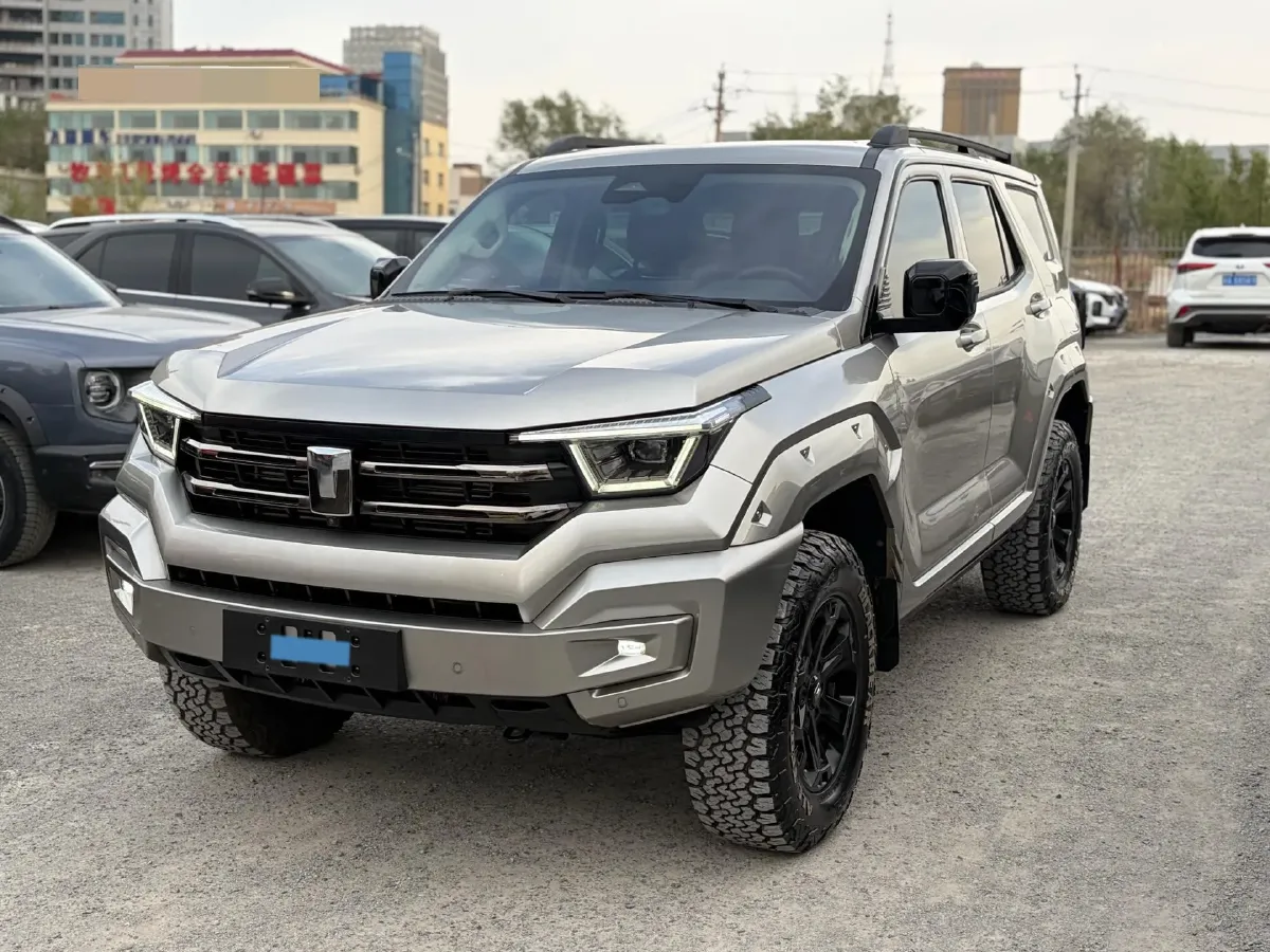 2023 Tank 400 2.0T 252HP L4 9AT PHEV 37.1KWH,autocango,china used car exporter,china ev exporter,chinese used car exporter,chinese used ev exporter