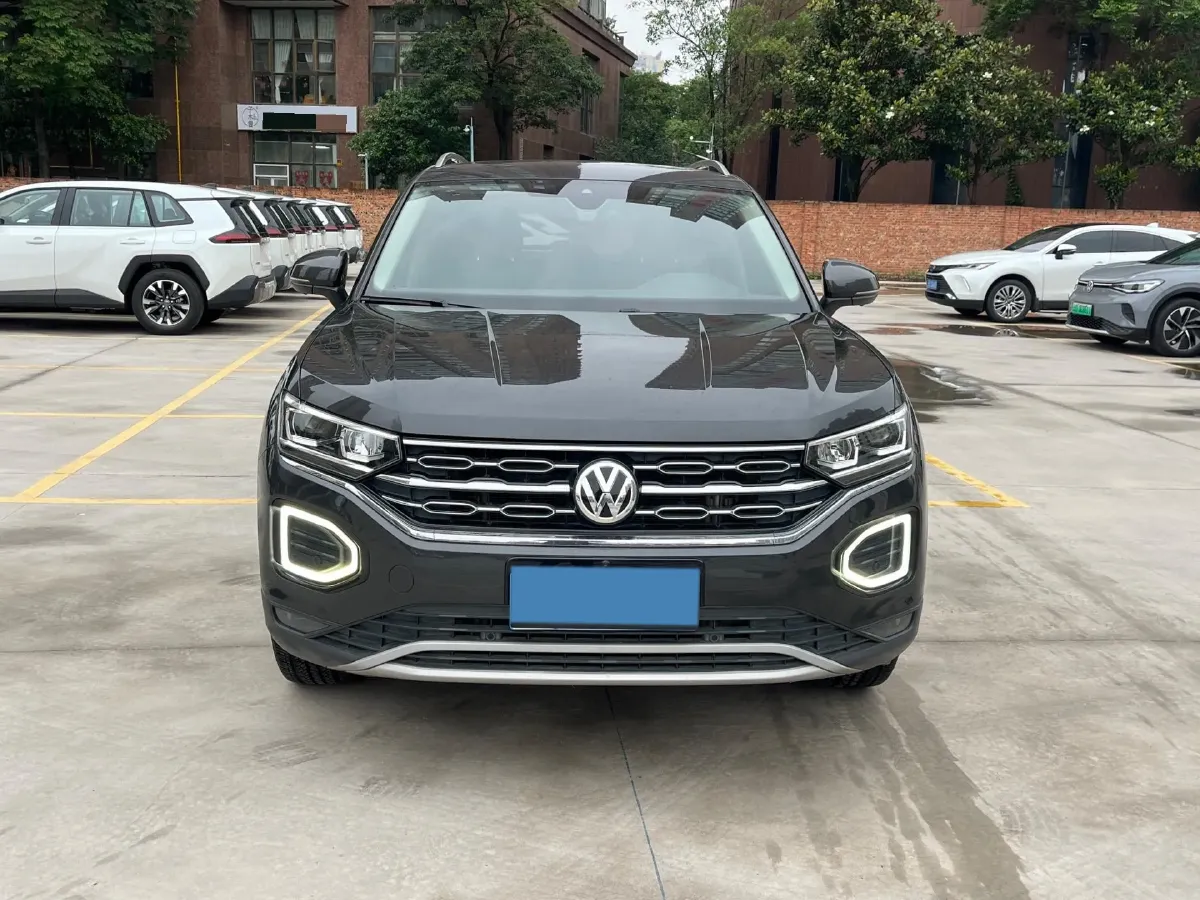 2021 Volkswagen Tayron 2.0T 220HP L4 7DCT,autocango,china used car exporter,china ev exporter,chinese used car exporter,chinese used ev exporter