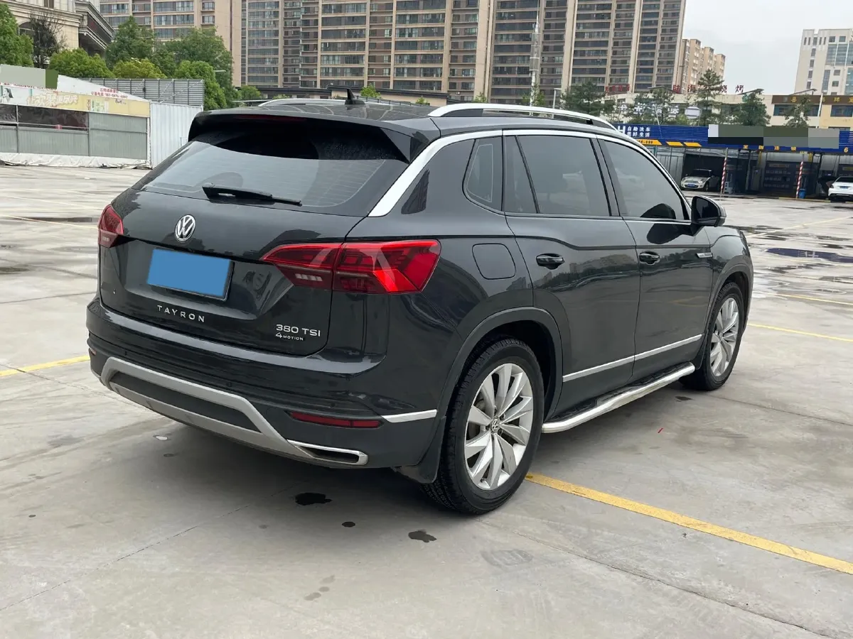 2021 Volkswagen Tayron 2.0T 220HP L4 7DCT,autocango,china used car exporter,china ev exporter,chinese used car exporter,chinese used ev exporter