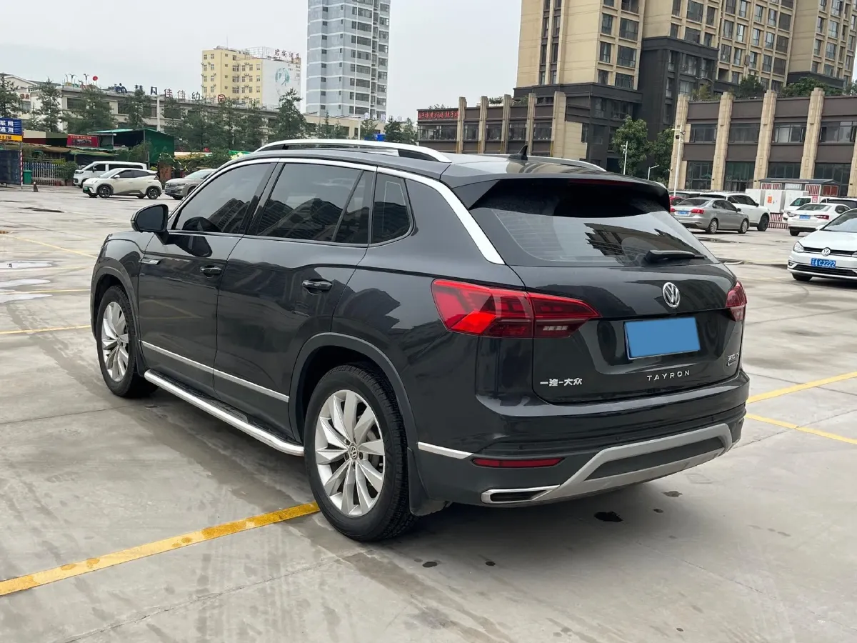 2021 Volkswagen Tayron 2.0T 220HP L4 7DCT,autocango,china used car exporter,china ev exporter,chinese used car exporter,chinese used ev exporter