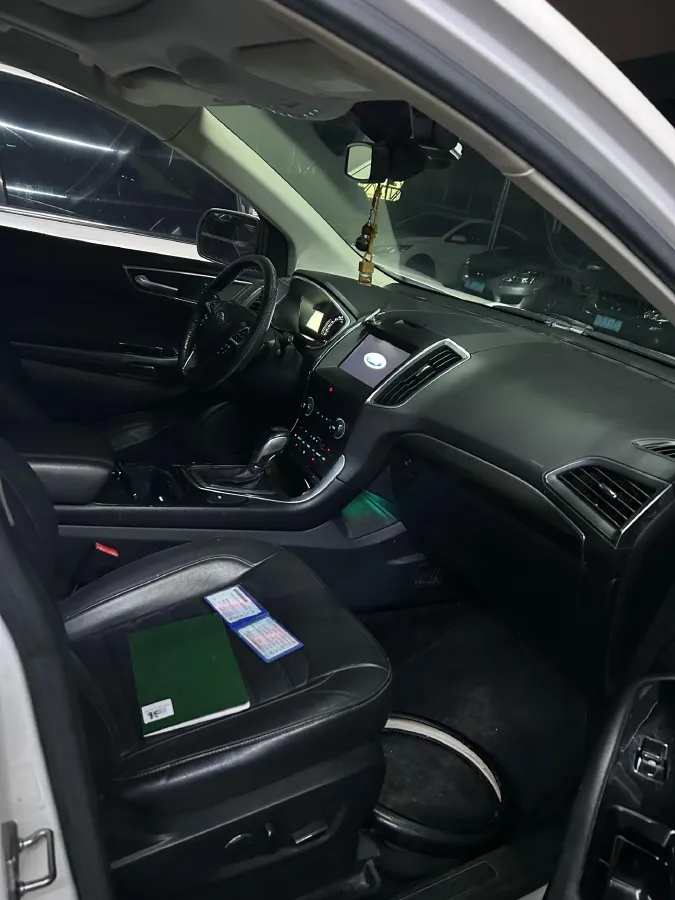 2018 Ford Edge 2.0T 245HP L4 6AT,autocango,china used car exporter,china ev exporter,chinese used car exporter,chinese used ev exporter
