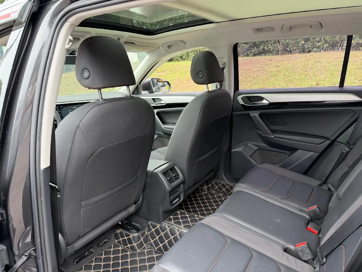2021 Volkswagen Tayron 2.0T 186HP L4 7DCT,autocango,china used car exporter,china ev exporter,chinese used car exporter,chinese used ev exporter