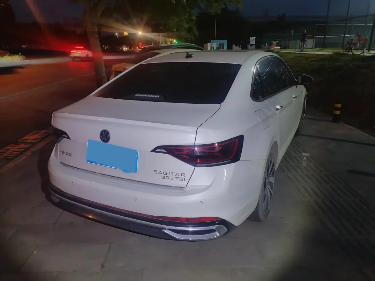 2024 Volkswagen Sagitar 1.5T 160HP L4 7DCT,autocango,china used car exporter,china ev exporter,chinese used car exporter,chinese used ev exporter