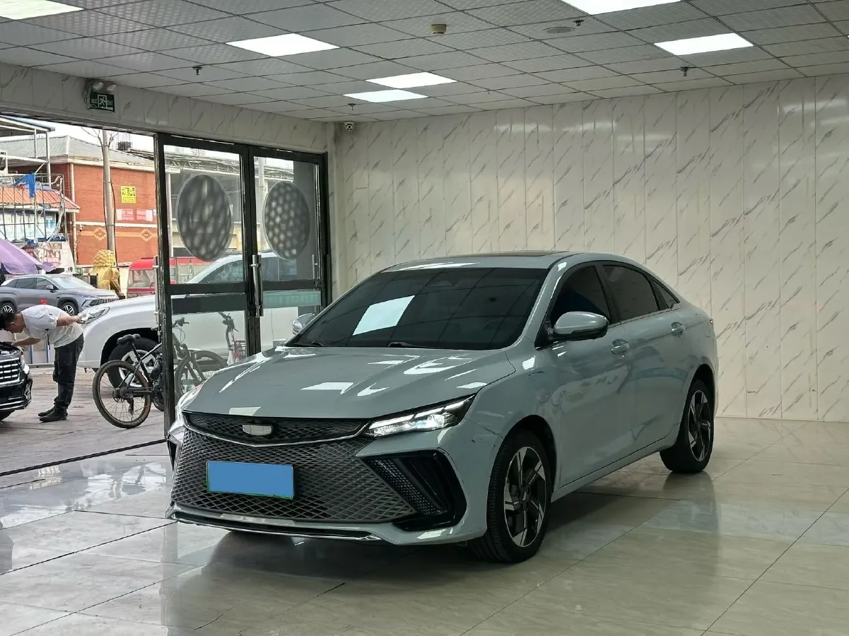 2022 Geely Emgrand L HiP 1.5T 181HP L4 3DHT PHEV 15.5KWH,autocango,china used car exporter,china ev exporter,chinese used car exporter,chinese used ev exporter