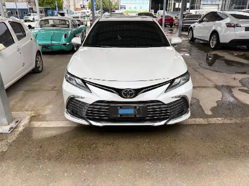 2023 Toyota Camry 2.0L 177HP L4 CVT,autocango,china used car exporter,china ev exporter,chinese used car exporter,chinese used ev exporter