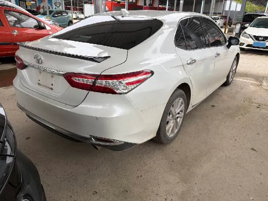 2023 Toyota Camry 2.0L 177HP L4 CVT,autocango,china used car exporter,china ev exporter,chinese used car exporter,chinese used ev exporter
