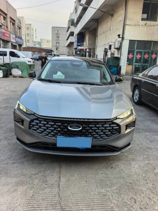 2023 Ford Mondeo 2.0T 254HP L4 8AT,autocango,china used car exporter,china ev exporter,chinese used car exporter,chinese used ev exporter