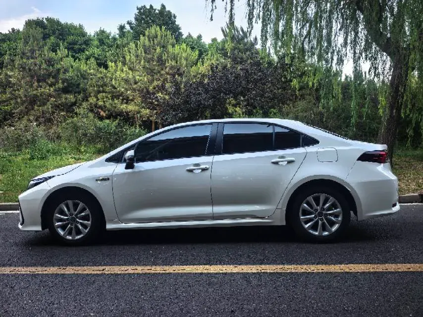 2023 Toyota Corolla 1.8L 98HP L4 E-CVT Hybrid,autocango,china used car exporter,china ev exporter,chinese used car exporter,chinese used ev exporter