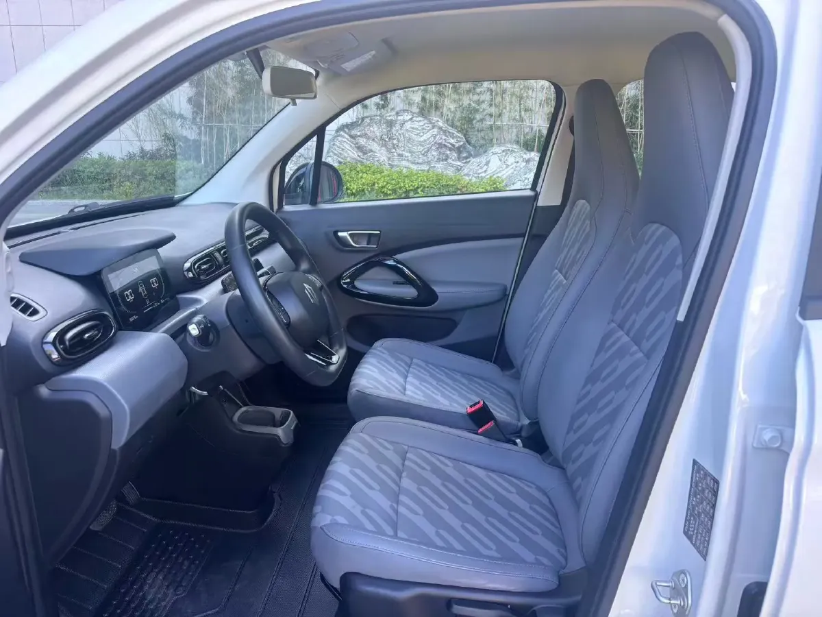 2025 Leapmotor T03 BEV 31.9KWH,autocango,china used car exporter,china ev exporter,chinese used car exporter,chinese used ev exporter