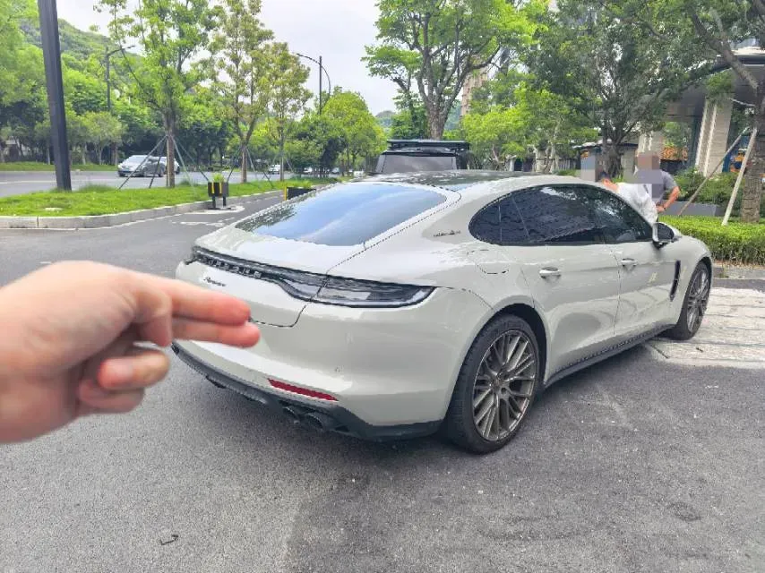 2023 Porsche Panamera 2.9T 330HP V6 8DCT,autocango,china used car exporter,china ev exporter,chinese used car exporter,chinese used ev exporter
